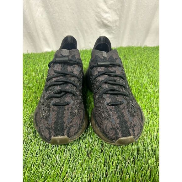 Size 6 adidas Yeezy Boost 380 Onyx‎ Non-Reflective Comfortable FZ1270 Fast Ship - Picture 2 of 8